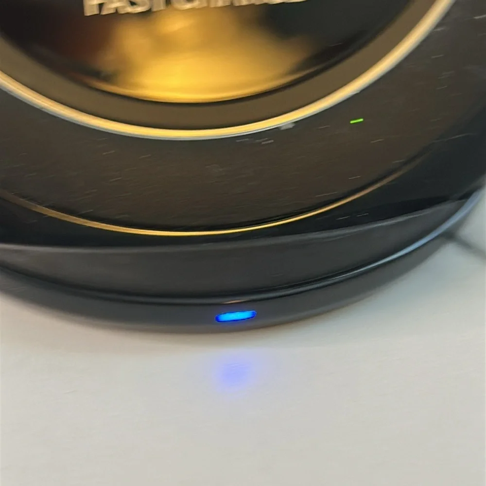 Pre owned- Samsung Black Fast Charge Pad